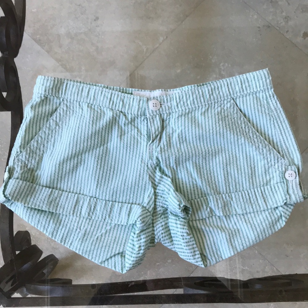 Vintage A&F Fitch low rise seersucker shorts